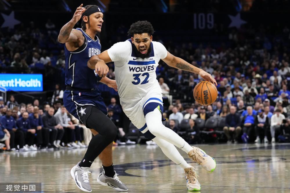 对年轻球员 对年轻球员